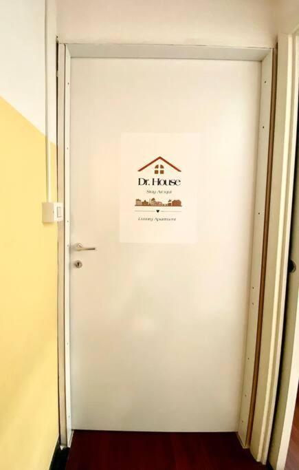 Dr House Luxury Apartment Roma Exterior foto